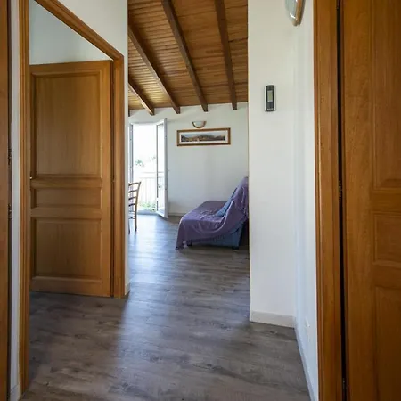 Terrasse De Malbeccu Nyaraló